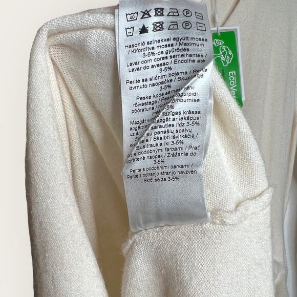 Ichi Ihkava Sweater Dress | XS | Cream | Sustainable Fall Coastal Normcore - Picture 13 of 14